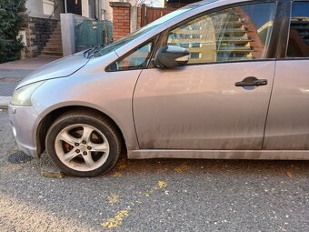 Grandis  2,4i +LPG. 121KW. - 4