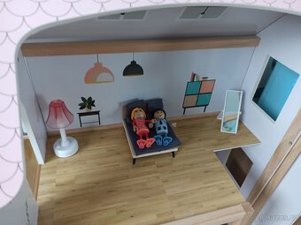 Domeček pro panenky - 4