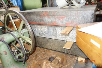 Litinové desky různých velikostí - 4