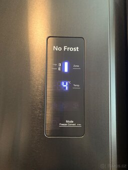 Americká lednice HISENSE - 4