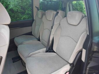 Peugeot 807 2.2 Hdi 125 kw -7mist. model 2010 - 4