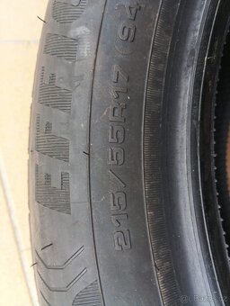 Goodyear EfficientGrip 225/55 R17 - 4
