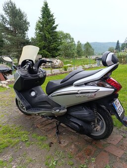 Sym 250i evo - 4