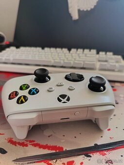 XBox Series S 1TB SSD - 4
