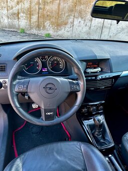 Opel Astra TWINTOP (OPC line) - 4