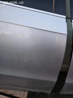 Pravé pravý zadní dveře VW Passat B7 kombi - 4
