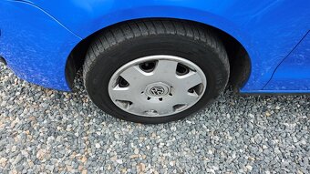VOLKSWAGEN POLO 1,2 40 kW Comfortline - 4