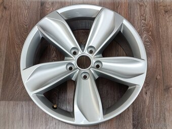 5x112 Volkswagen Passat 7Jx17 ET40 ISTANBUL č. 3G0601025BR - 4