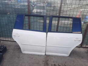 vw touran 2007-2010 facelift - 4