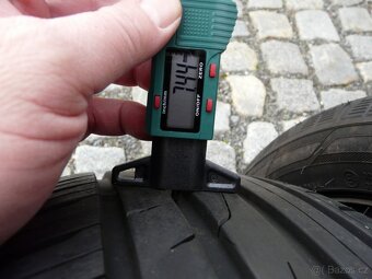 LETNÍ PNEU + DISKY FORD 195/50R15 - 4