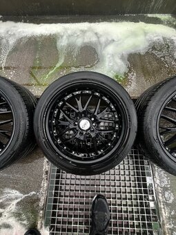 R17 5x112 a 5x120 - 4