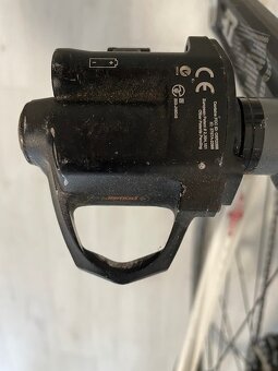 Scott na Dura Ace wattmetr + válce Elite - 4