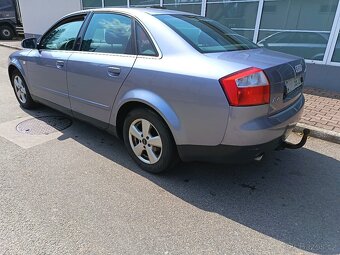 Audi A4 - 4