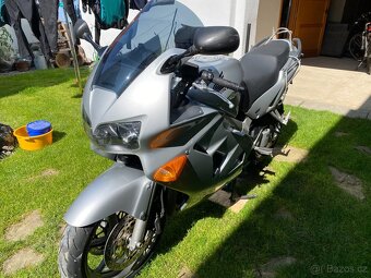 Honda VFR 800 Fi r.v. 2001 - 4