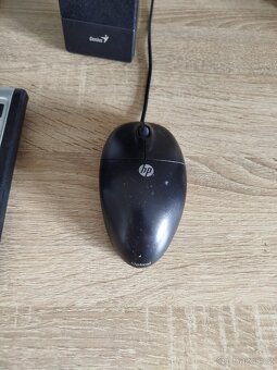 Kompletní PC sestava - Athlon X4, monitor, klávesnice, repro - 4