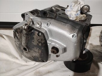 JAWA soutěžní Banan 402 - 4