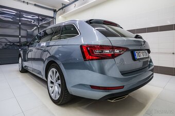 Škoda Superb 2019 2.0TSI 200kW Canton, tažné, kůže - 4