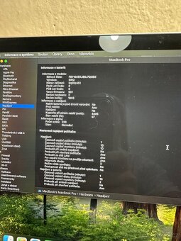 Apple MacBook Pro 2020 512GB i7 16GB RAM - 4