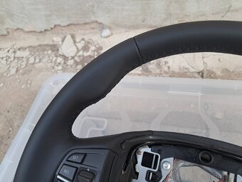 Volant BMW F07, F01, F02, F10, F11 nově pošitý - 4