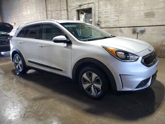 Kia Niro FE 2018 1.6 Hybrid, 89tkm, automat - 4