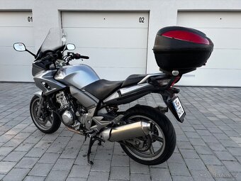 Honda CBF 1000 - 4