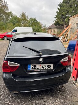 Prodávám z. BMW E91 320D náhradní díly POUZE ND  - 4