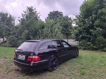 Mercedes - Benz w211 e320 cdi 4 matic - 4