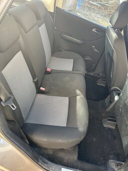 Prodám veškeré díly Mercedes Benz A180CDi - 4