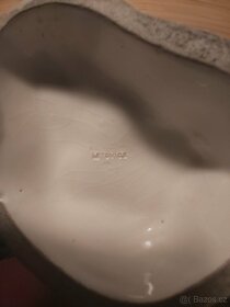 Krásná porcelánová soška dívky s květinami Pexider Letovice - 4