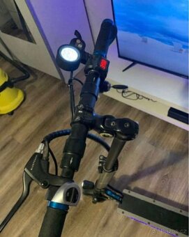 Elektro kolobezka - 4