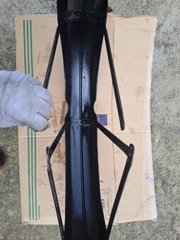 Prodám přední a zadní blatník na čz 150,125 - 4