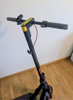 Elektrokoloběžka Xiaomi Electric Scooter 5 Max - 4