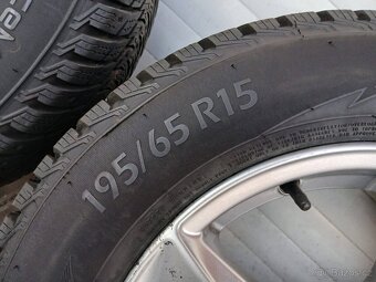 FIAT TIPO / Fiat 500L sada kol s pneu R15" - 4