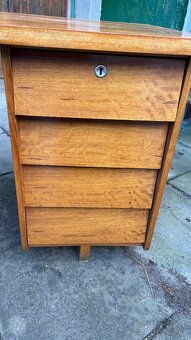 Psací stůl - zachovalý - 4