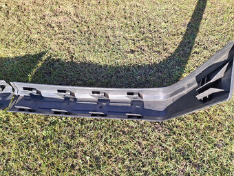 ŠKODA 105 - 136 - NOVÝ NÁRAZNÍK - 4