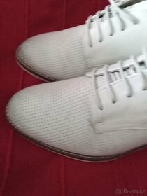 Dámské smetanové kožené boty - 4