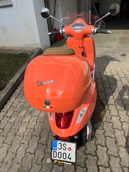 VESPA PRIMAVERA 125 - 4