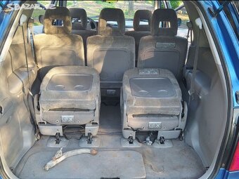 Mazda MPV 2001 na náhradní díly - 4
