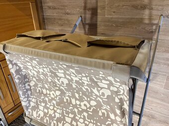 Skládací přebalovací pult Ikea šedobílý - 4