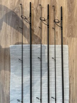 Prodám pruty Orient Rods Chameleon - 4