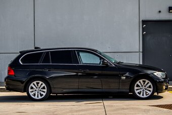 BMW Rad 3 Touring 320d 184k xDrive A/T - 4