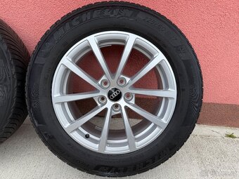 Audi A6 Originál zimní sada 225/60R17 7,5x17 ET36 - 4