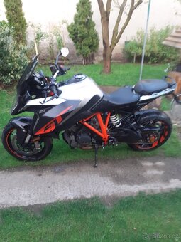 KTM 1290 super Duke gt - 4