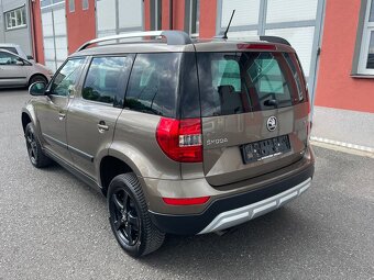 Škoda Yeti 2.0 TDI Elegance 4x4 DSG Navi - 4