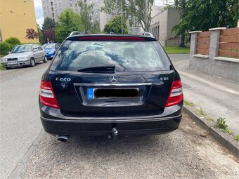 Mercedes-Benz C220 CDI Avantgarde Automat rok 2010 251.000km - 4