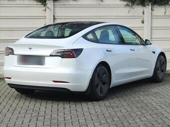 Tesla Model 3 0,0 239kW Standard Range Plus ČR 1.maj RWD A/ - 4
