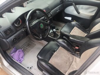 Prodám sedačky škoda Octavia 1 RS - 4