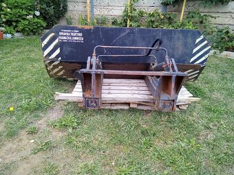 Přední radlice na traktor - 4
