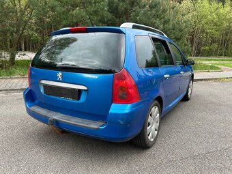 PEUGEOT 307 - PANORAMA, TAŽNÉ, 6míst - 4