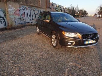 Volvo XC70 - 4